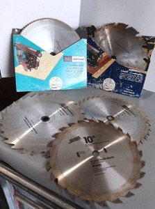 lot 152 image: Saw Blades