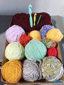 lot 154 image: Yarn and Crochet Hook Assortment Lot