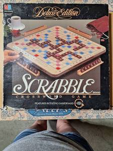 lot 177 image: Deluxe Scrabble Game with Spinning Board