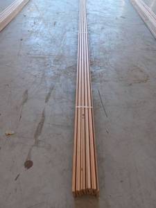 lot 60930 image: 120 Linear Feet Oak Base