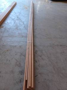 lot 60933 image: 100 Linear Feet Oak Casing