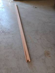 lot 60937 image: 90 Linear Feet Oak Casing