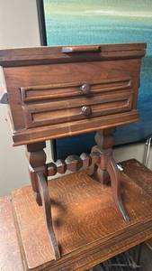 lot 60001 image: Wood Sewing Box with Drawers and Contents