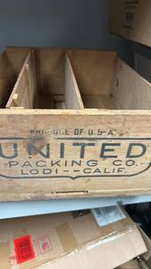 lot 60003 image: United Packing Co. Lodi California Wooden Produce Crate