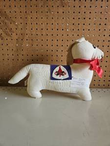 lot 5009 image: 1940s Campfire Girls Dachshund Plush Toy with Embroidered Patch