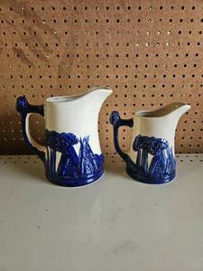 lot 5019 image: Old Sleepy Eye Cobalt blue and white Pitcher, Monmouth Western Stoneware