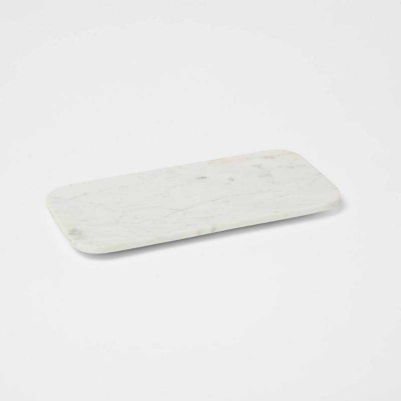 lot 2051 image: 14 x 7 Marble Serving Platter White - Threshold - Retail $22