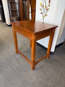 lot 15 image: Wood end table30 x 22 x 28 in