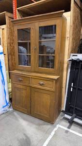 lot 20 image: One piece hutch display cabinet 80 x 44 x 20 in (top right side trim piece needs reattached)