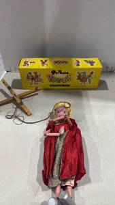 lot 1008 image: Pelham Puppets Marlborough Wilts Marionette with Box