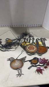 lot 1009 image: Metal Bird and Agate Slice Wall Art Sculpture Collection