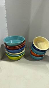 lot 1018 image: Vintage Fiesta HLC USA Mixed Color Bowls Set
