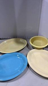 lot 1027 image: Stamped Fiesta Ware 4-Piece Ceramic Serving Set in Yellow and Blue
