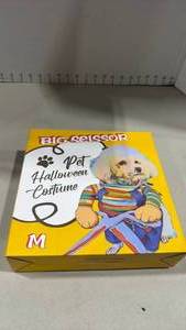 lot 1133 image: Big Scissor Pet Halloween Costume - Size Medium