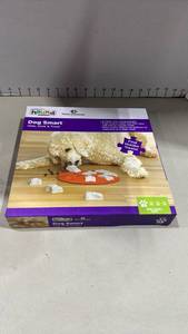 lot 1134 image: Outward Hound Nina Ottosson Dog Smart Puzzle Toy
