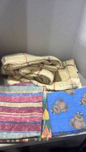 lot 1146 image: Mixed linens