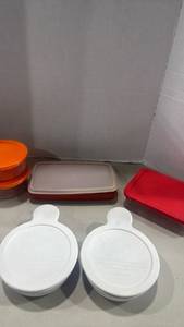 lot 1242 image: Pyrex and Corning Ware Glass Food Storage Container Set