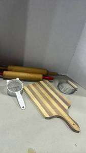 lot 1253 image: Baking Kitchen Tools Set with Cutting Board Rolling Pins Strainer and Pastry Blender
