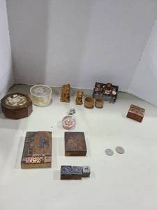 lot 1286 image: Art glass paper weight, printing letterpress printers blocks, coins and more
