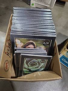 lot 1296 image: Various sized picture frames