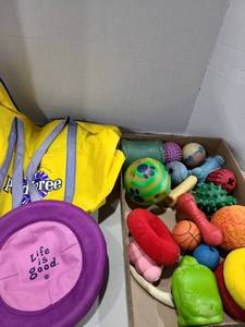 lot 1308 image: Dog toys and pedigree bag