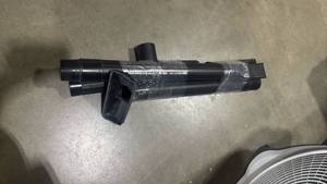 lot 1323 image: Large shop vac attachments no shop vac