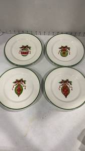 lot 2068 image: Christopher Radko holiday plates