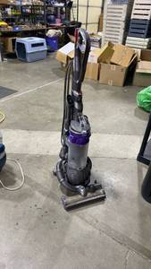 lot 2110 image: Dyson DC25 upright vacuum