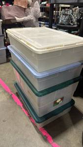 lot 4057 image: Rubbermaid and other totes biggest 56qts