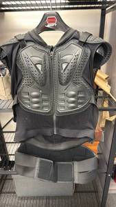 lot 102 image: Fox Racing Titan Sport Jacket or Sleeveless Chest Protector size large