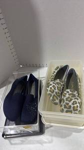 lot 2185 image: Rothys Slip-On Shoes Size 8.5 Leopard Print and Navy 2-Pair Lot