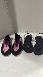 lot 2195 image: Flip flops and swim shoes size 9