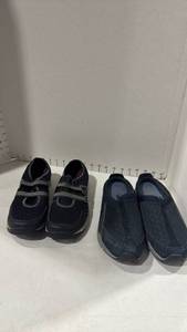 lot 2197 image: Slip on shoes size 10 and 9