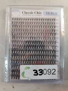 lot 27793 image: Classic Chic Individual Lashes Calailis  - Retail $13