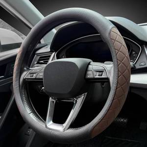 lot 2031 image: LKWLIKEI Nappa Leather Steering Wheel Cover, Diamond Checkered, Non-Slip