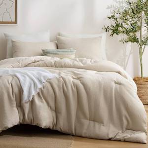 lot 9748 image: Bedsure Queen Bedding Comforter Set Beige, Waffle Breathable Bedding Set, All Season Comforter with 3 Pieces, 1 Waffle Weave Comforter (90x90) and 2 Pillowcases (20x26)