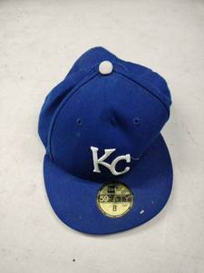 lot 61871 image: Kansas City Royals New Era 59FIFTY Low Profile Fitted Hat - 8
