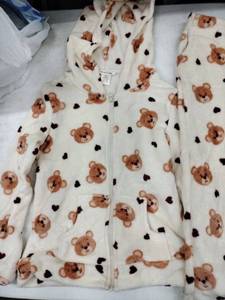 lot 61900 image: Emma and Elsa Teddy Bear Print Comfy Set (14 L Youth)