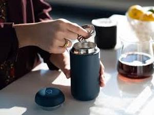 lot 61847 image: Fellow Carter Move Travel Mug