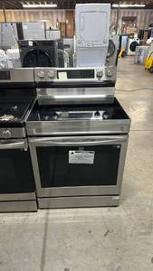 lot 8 image: Electric Range Stove Oven with Smooth Cooktop Stainless Steel air fryer  - Retail $0