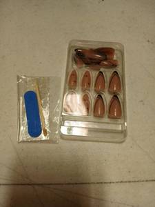 lot 13024 image: Artificial Nail Tips Set with Glue and File - Retail $7