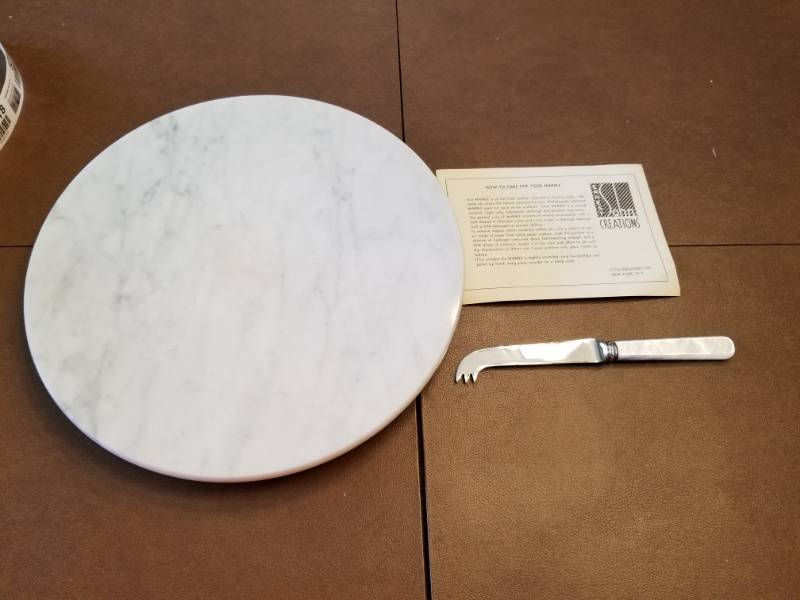 lot 5205 image: Marble Lazy Susan with Matching Knife and Instruction