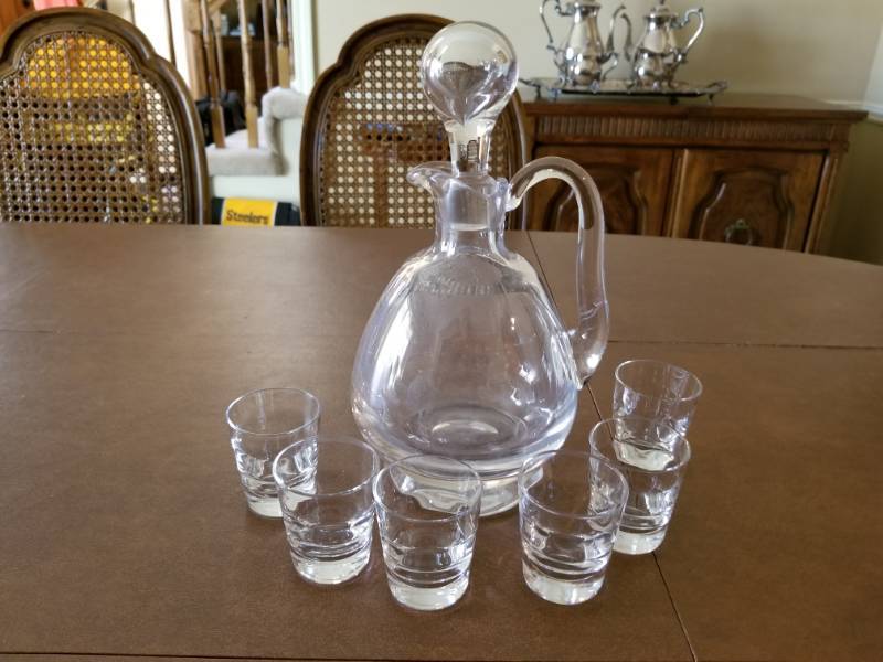 lot 5213 image: Stopped Liquor Bottle and Matching Shot Glasses