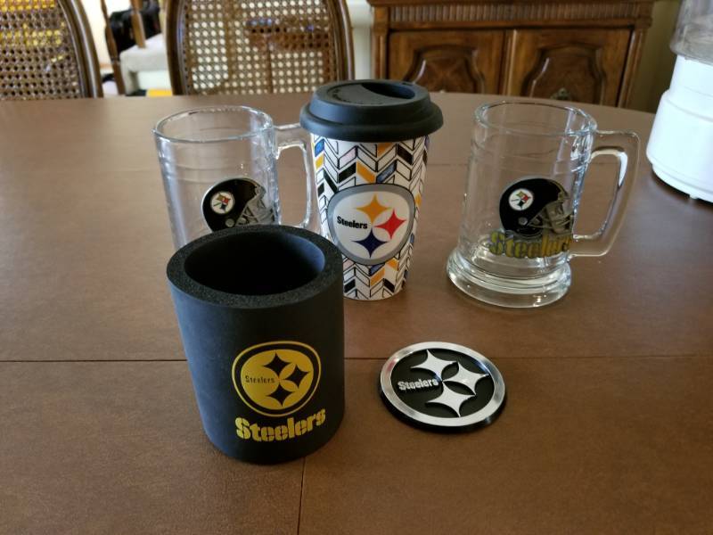 lot 5214 image: Steelers GlasswareMugs Lot