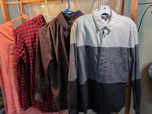 lot 1 image: Mens Button-Up Shirts Lot - Rock & Republic and Classic Elements Size Large and Medium