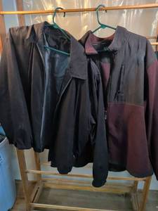 lot 5 image: Lot of 2 Mens Jackets - Black Zip-Up & Arrow X51 Fleece-Lined Jacket XXL