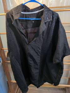 lot 16 image: Malibu by Drill Clothing Co. Mens Black Textured Button-Up Shirt 4X