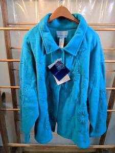 lot 35 image: Susan Graver Style Teal Fleece Floral Applique Jacket Size 3X