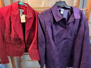 lot 48 image: Womens Blazer Jacket Lot - Worthington Red Velvet & BEA Classics Purple Suede Size 12 & 3X