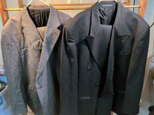 lot 49 image: Mens Formal Suit Jackets Lot - Campo Zanieri Black Tuxedo & Canadian-Made Gray Blazer